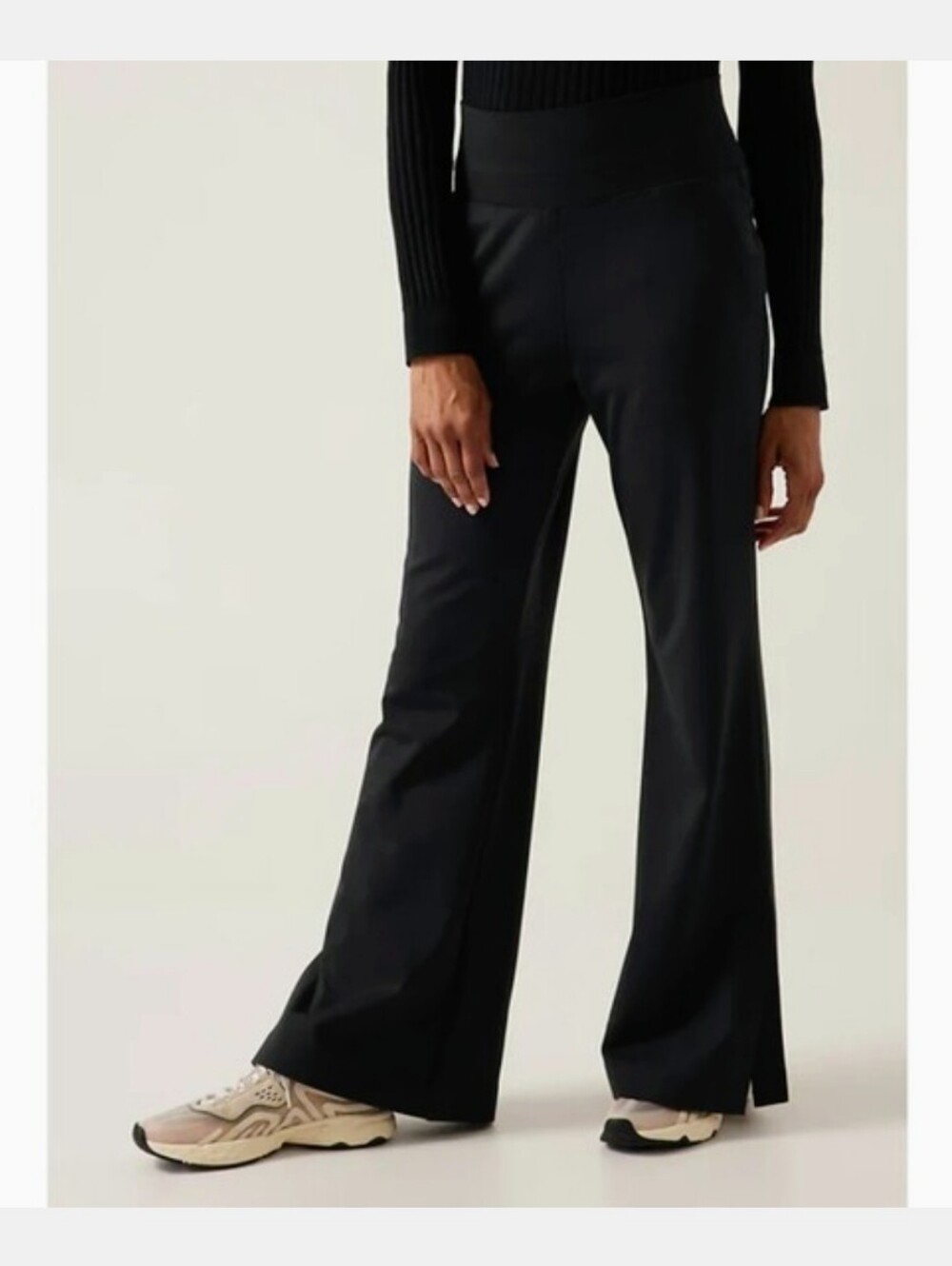 Athleta Venice Flare Pant Black Size Medium Petite MP